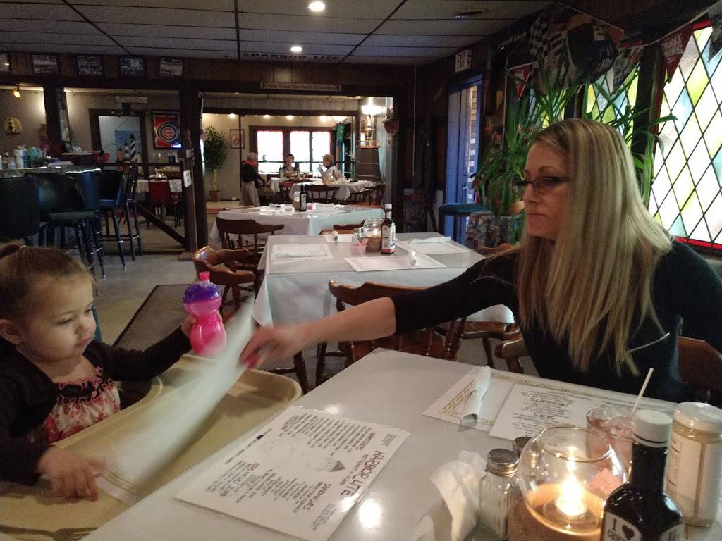 Harbor Lite Restaurant | restaurant | 15543 IL-37, Whittington, IL 62897, USA | 6186292525 OR +1 618-629-2525