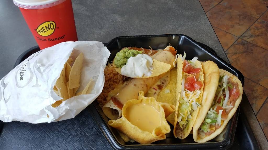 Taco Bueno | restaurant | 4907 Old Bullard Rd, Tyler, TX 75703, USA | 9036176102 OR +1 903-617-6102