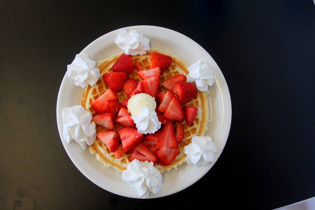 The Red Hut Café | cafe | 2749 Lake Tahoe Blvd, South Lake Tahoe, CA 96150, USA | 5305419024 OR +1 530-541-9024