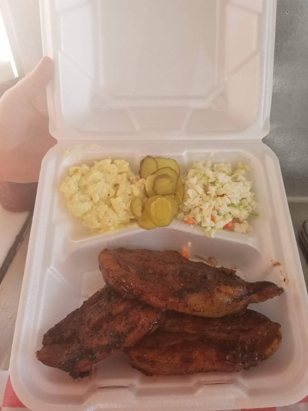 PIGGS R US BBQ | restaurant | 218 N Gateway Ave, Rockwood, TN 37854, USA | 8656040954 OR +1 865-604-0954