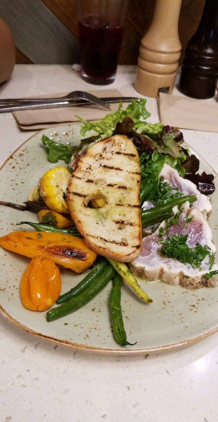 Tender Greens | restaurant | 6344 Topanga Canyon Blvd, Woodland Hills, CA 91367, USA | 8188788607 OR +1 818-878-8607