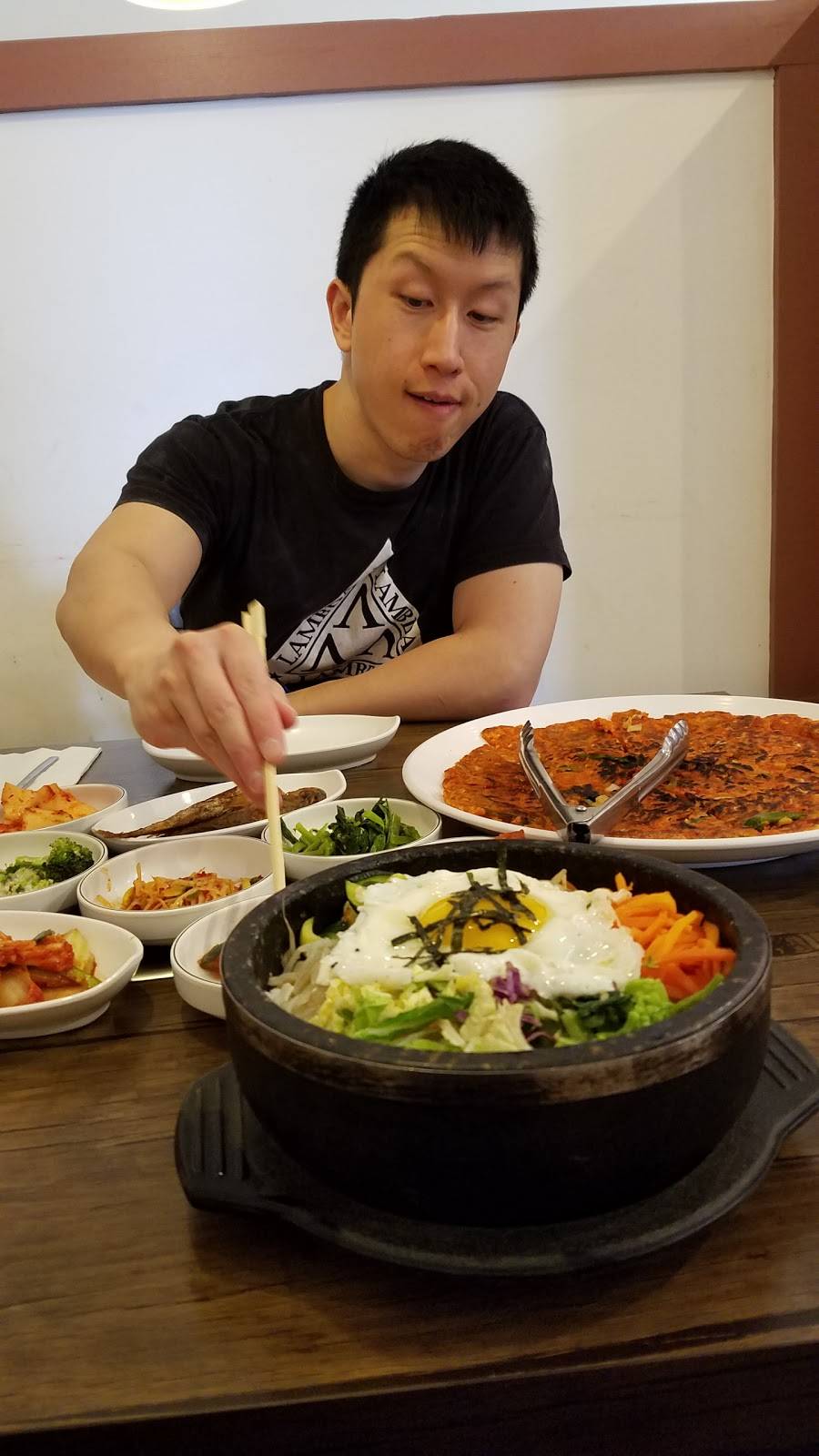 Gohyang Korean Restaurant | restaurant | 4483, 1400 Blalock Rd E, Houston, TX 77055, USA | 7134646653 OR +1 713-464-6653