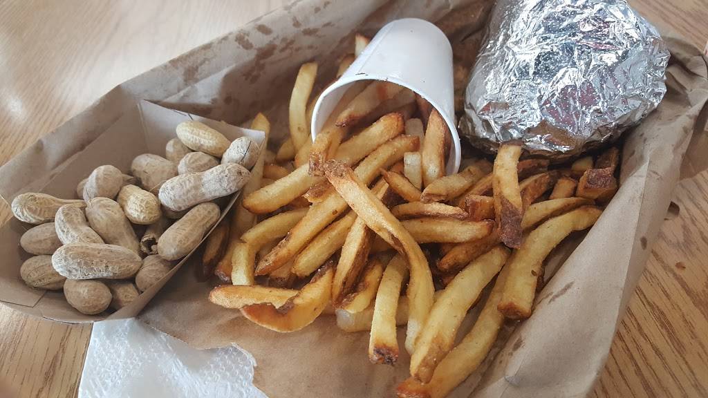 Five Guys | meal takeaway | 2020 Gunbarrel Rd, Chattanooga, TN 37421, USA | 4236643500 OR +1 423-664-3500