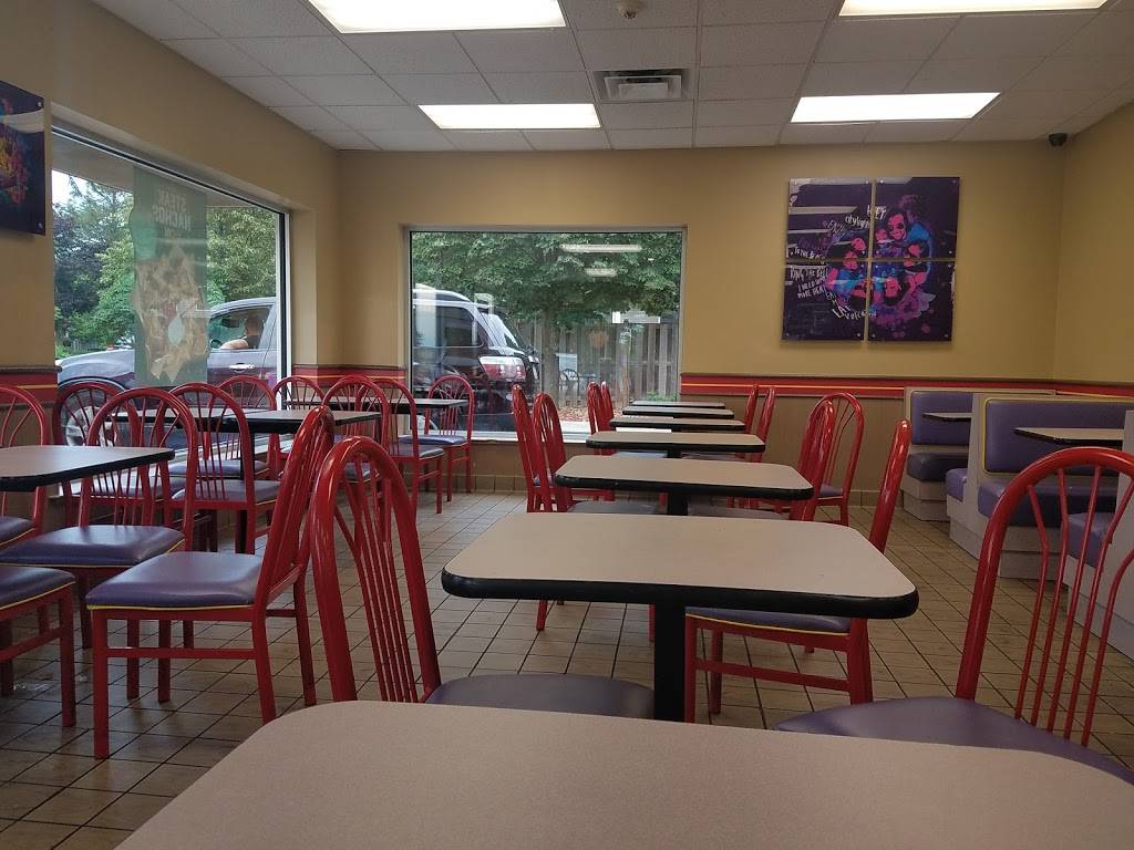 Taco Bell | meal takeaway | 1015 Maple Ave, Lisle, IL 60532, USA | 6302411350 OR +1 630-241-1350