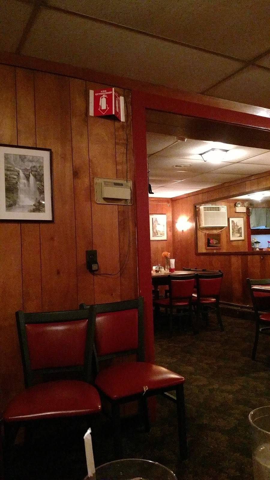 Robertos Restaurant | restaurant | 223 Pleasant St, Northampton, MA 01060, USA | 4135840204 OR +1 413-584-0204