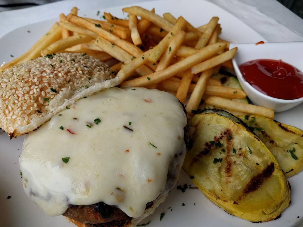 Dees Brick Oven Pizza & Kitchen | restaurant | 107-23 Metropolitan Ave, Forest Hills, NY 11375, USA | 8884883337 OR +1 888-488-3337