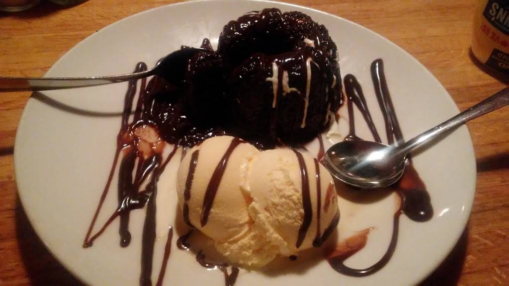 Applebees Grill + Bar | restaurant | 9702 Airline Hwy, Baton Rouge, LA 70816, USA | 2259243001 OR +1 225-924-3001