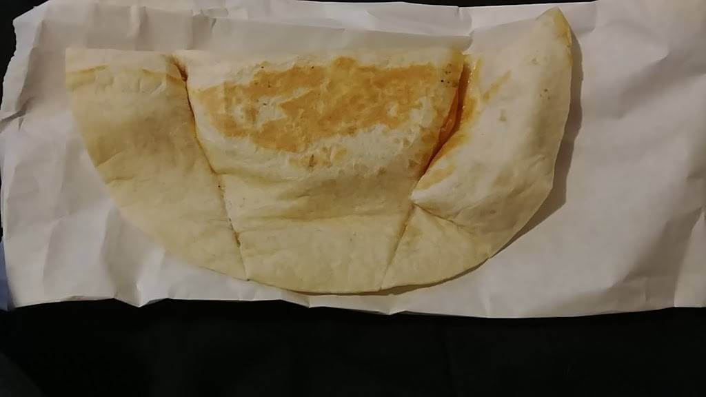 Hardees | restaurant | 4401 E 10th St, Indianapolis, IN 46201, USA | 3173594655 OR +1 317-359-4655