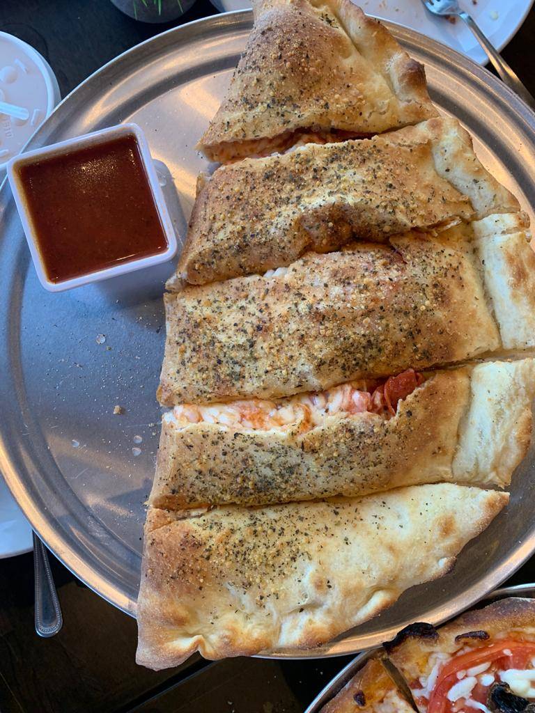 Pie Fection | restaurant | 720 Centerview Blvd, Kissimmee, FL 34741, USA | 4076030123 OR +1 407-603-0123