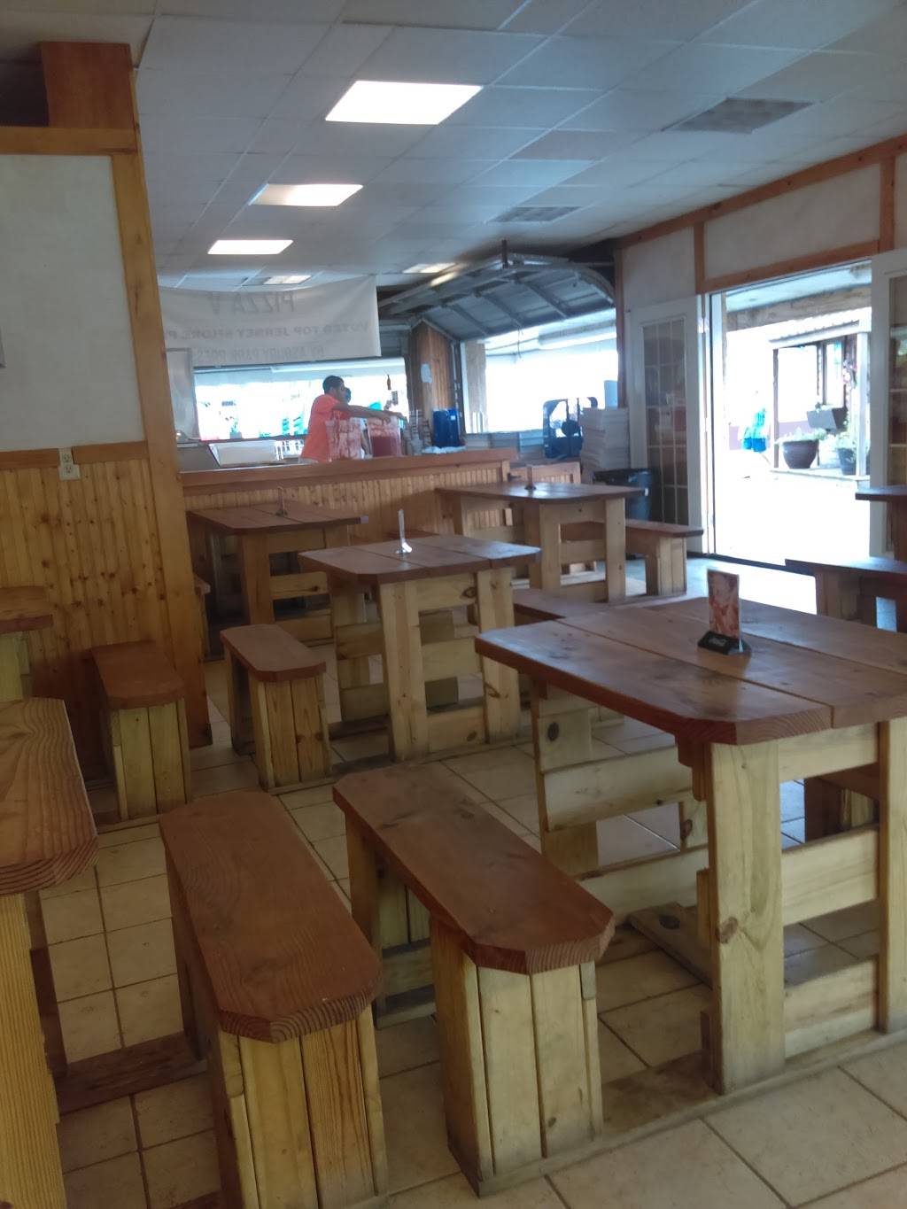 Pizza V | restaurant | 52 Beachway Ave, Keansburg, NJ 07734, USA | 7324951292 OR +1 732-495-1292