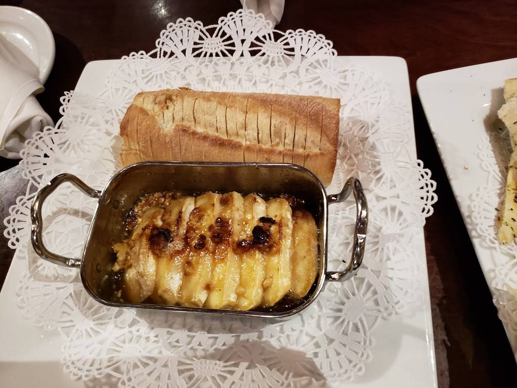 Redwood Steakhouse and Brewery | restaurant | 5304 Gateway Center, Flint, MI 48507, USA | 8102338000 OR +1 810-233-8000