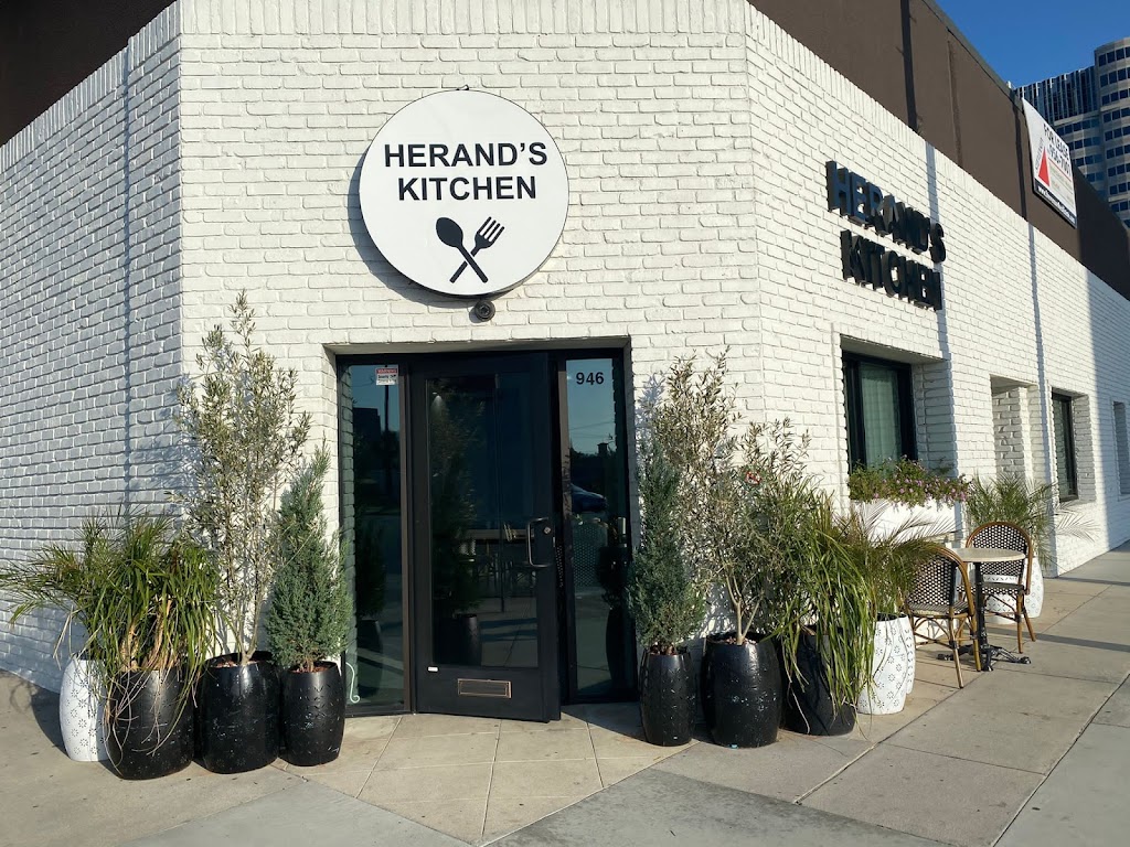 Herands Kitchen | restaurant | 946 N Brand Blvd, Glendale, CA 91202, USA | 8183965617 OR +1 818-396-5617