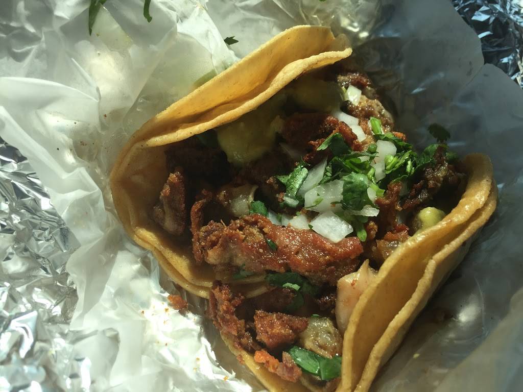 Taqueria Buenavista | restaurant | 6000 W Burnham St, Milwaukee, WI 53219, USA | 4145461197 OR +1 414-546-1197