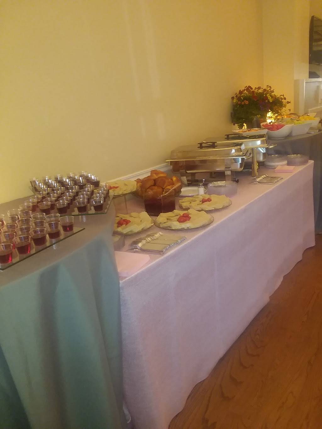 Quentin Pizza | restaurant | 3211 Quentin Rd, Brooklyn, NY 11234, USA | 7183765384 OR +1 718-376-5384