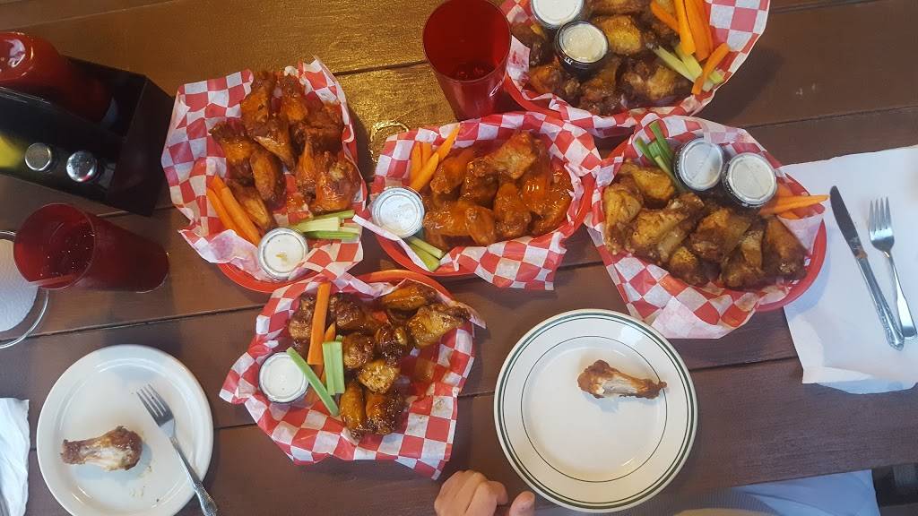 CJs Grille | restaurant | 47 Depot St, Bryson City, NC 28713, USA | 8284889880 OR +1 828-488-9880