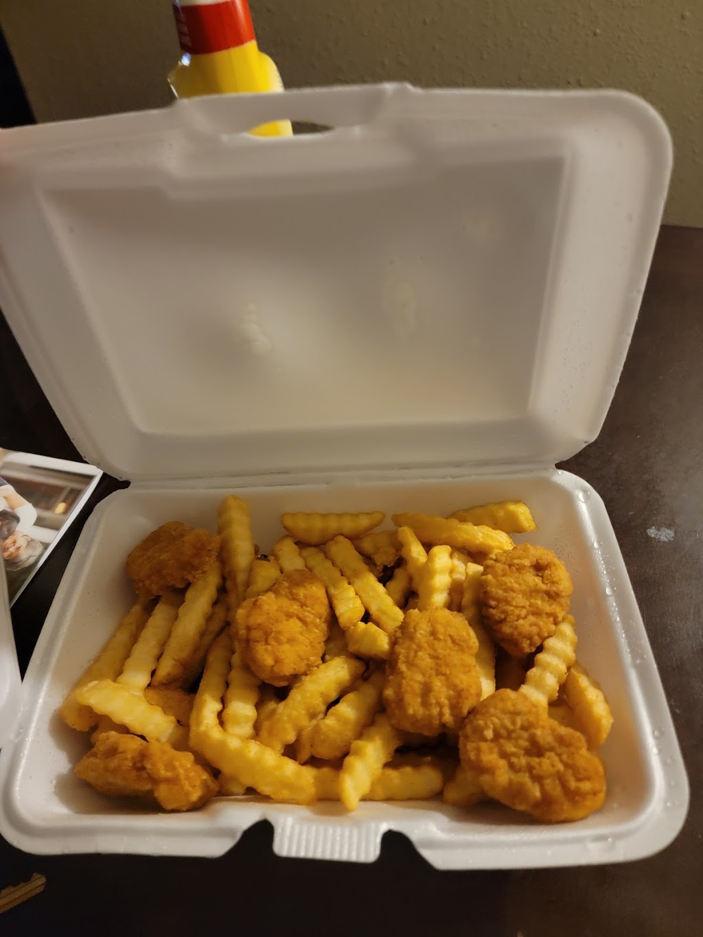 The Burger Shack | restaurant | 1615 E Ashlan Ave, Fresno, CA 93704, USA | 5592289264 OR +1 559-228-9264