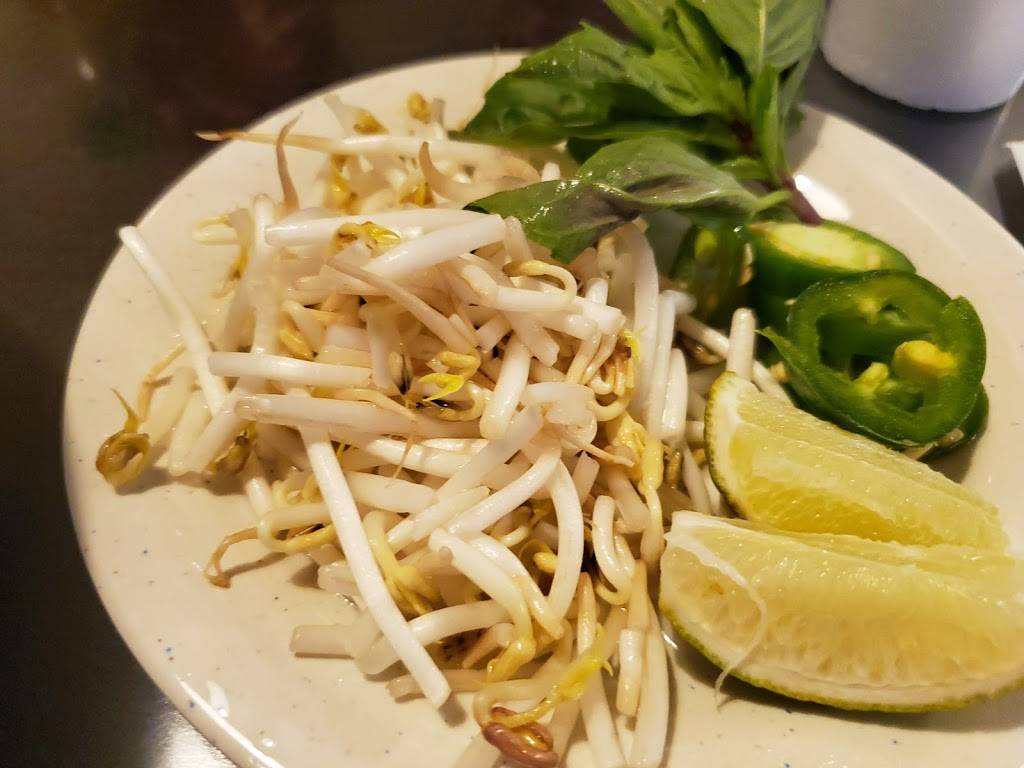 Pho 85 Noodle House, LLC (Rogers, AR) | restaurant | 104 N 12th St, Rogers, AR 72756, USA | 4796362250 OR +1 479-636-2250