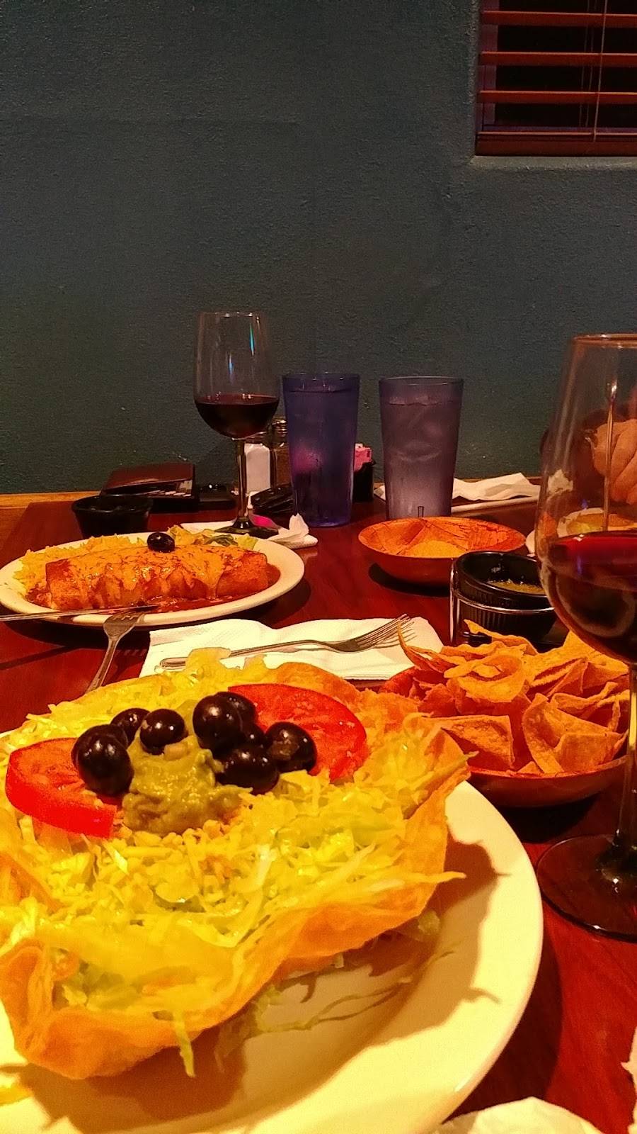 Ramonas Restaurant | restaurant | 249 W 6th St, Beaumont, CA 92223, USA | 9518452509 OR +1 951-845-2509