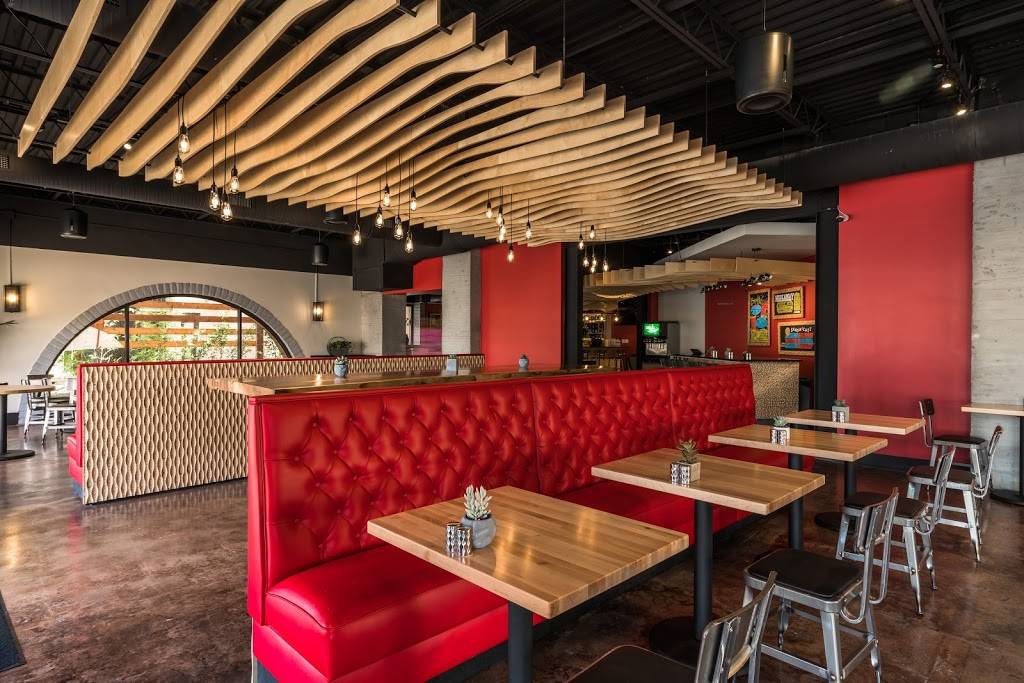 Hideaway Kitchen & Bar | restaurant | 4323 S IH 35 Frontage Rd, Austin, TX 78744, USA | 5125273007 OR +1 512-527-3007