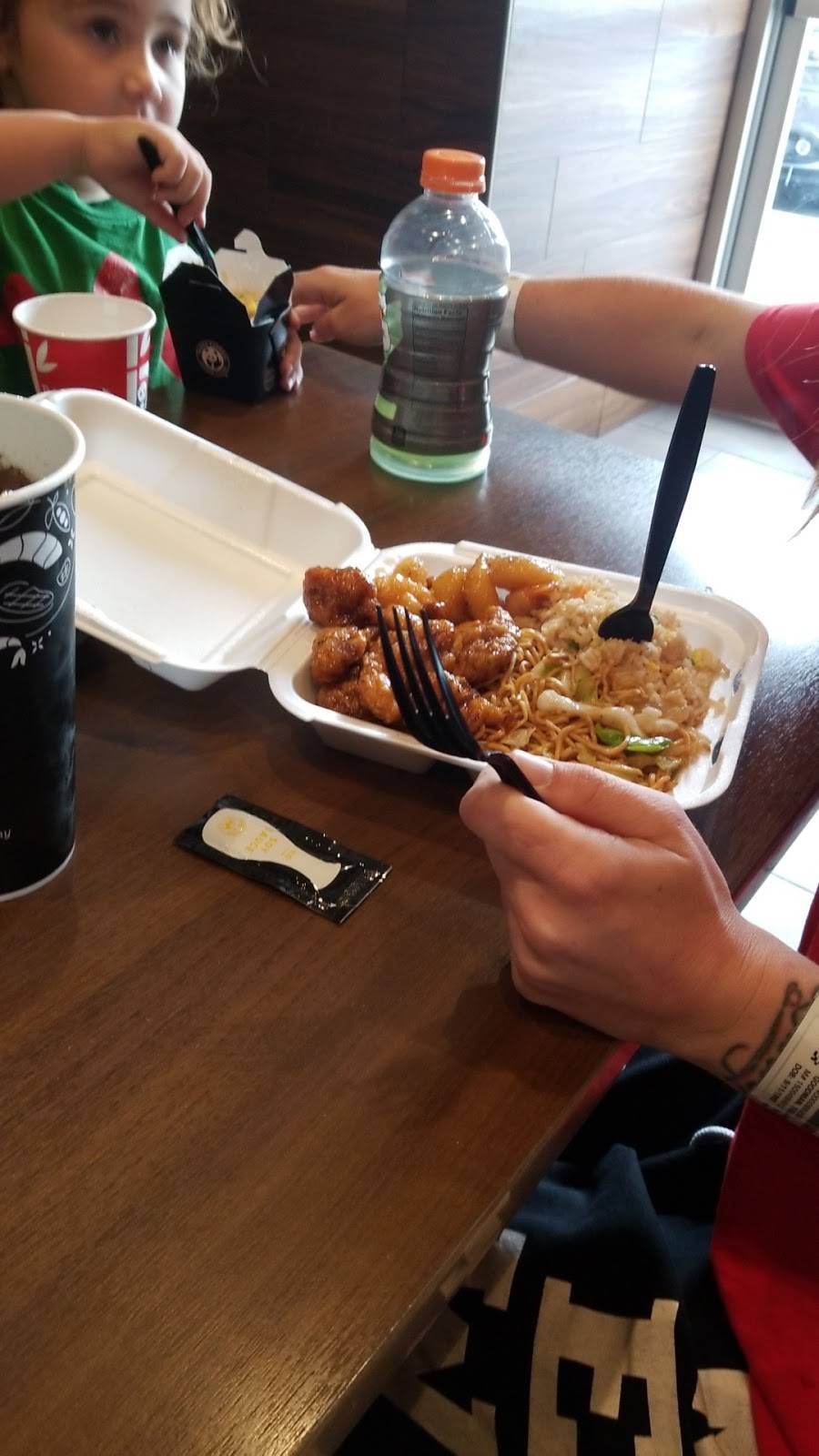 Panda Express | meal takeaway | 1572 E Fremont St, Stockton, CA 95202, USA | 2099379896 OR +1 209-937-9896