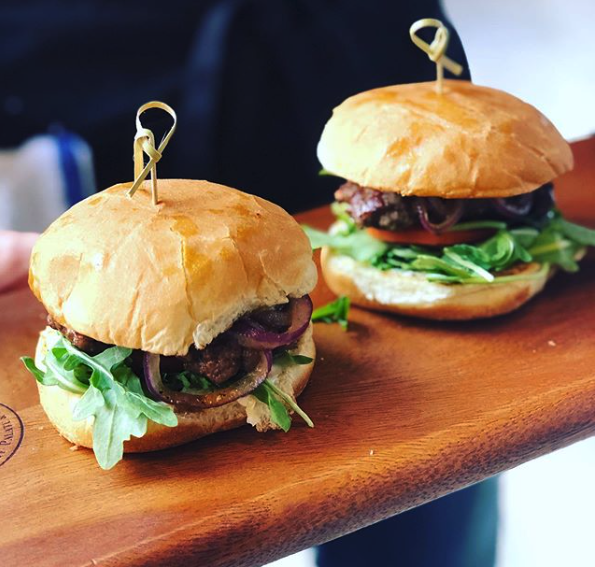 1114 Crafthouse & Kitchen | restaurant | 1114 State St, Santa Barbara, CA 93101, USA | 8055643900 OR +1 805-564-3900