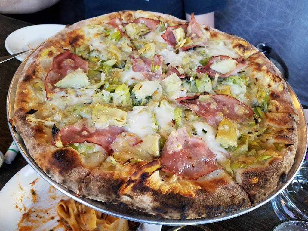 East End | restaurant | 1650 Park St, Alameda, CA 94501, USA | 5102639630 OR +1 510-263-9630