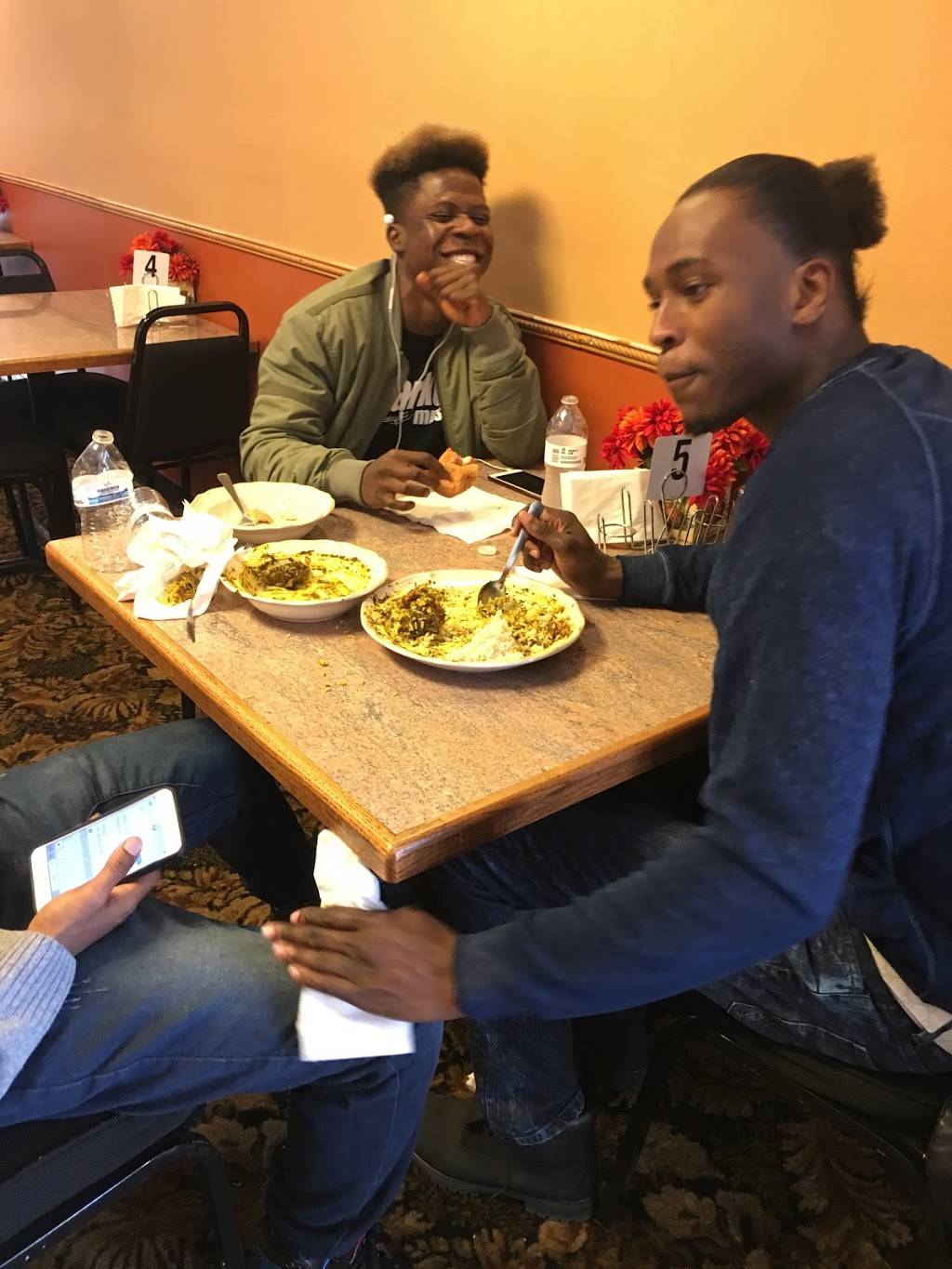 Royal Cuisine Restaurant | restaurant | 7648 Humboldt Ave N, Minneapolis, MN 55444, USA | 7634322100 OR +1 763-432-2100