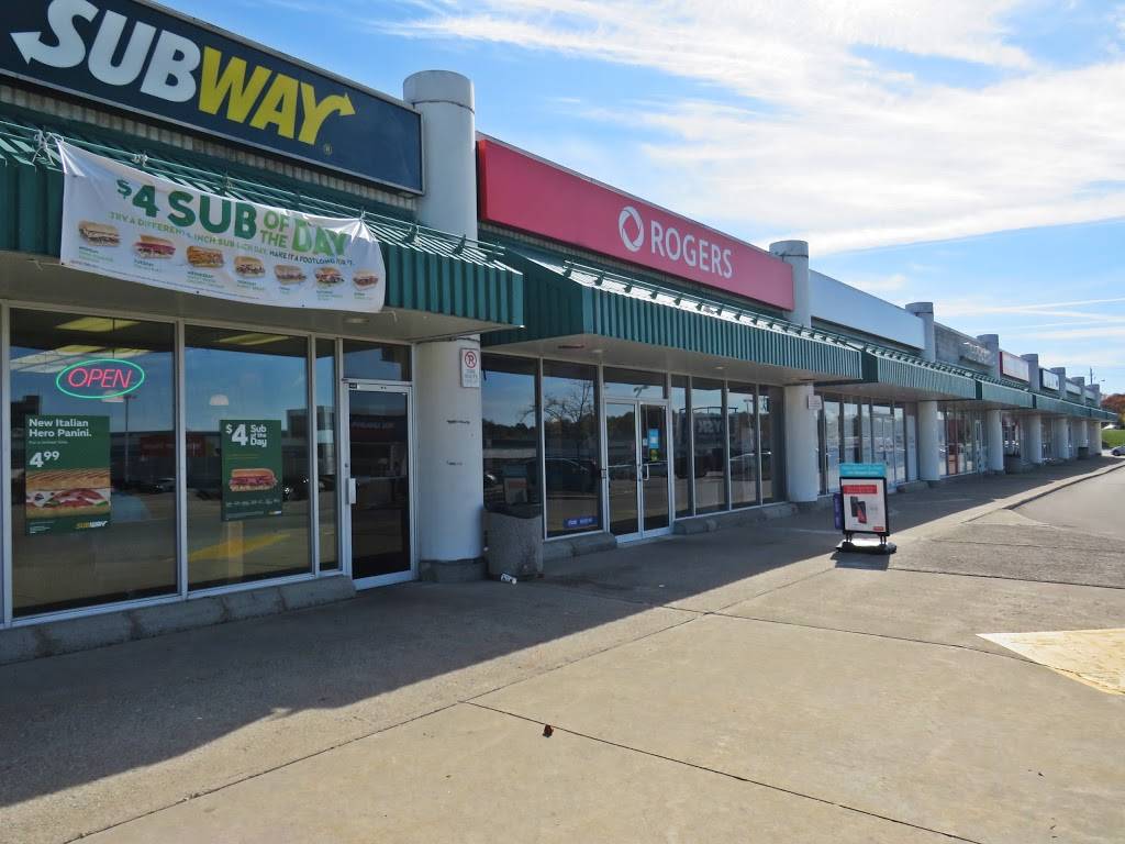 Subway | meal takeaway | 875 Highland Rd W #154a, Kitchener, ON N2N 2Y2, Canada | 5195783333 OR +1 519-578-3333