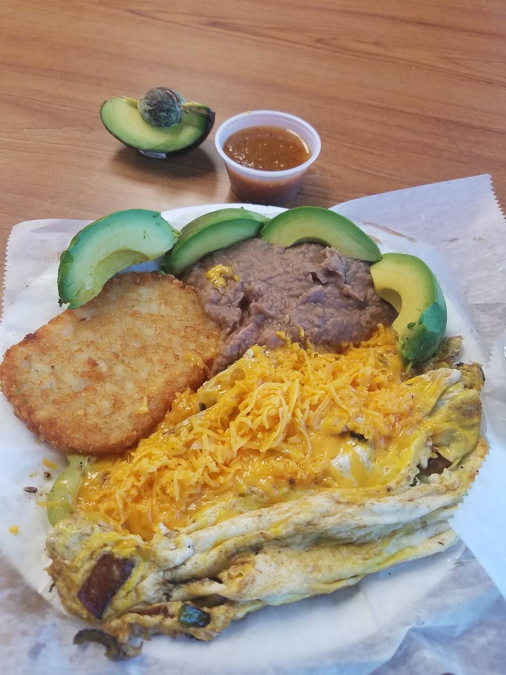 Lax Tacos | restaurant | 543 W Arbor Vitae St, Inglewood, CA 90301, USA | 3104123903 OR +1 310-412-3903