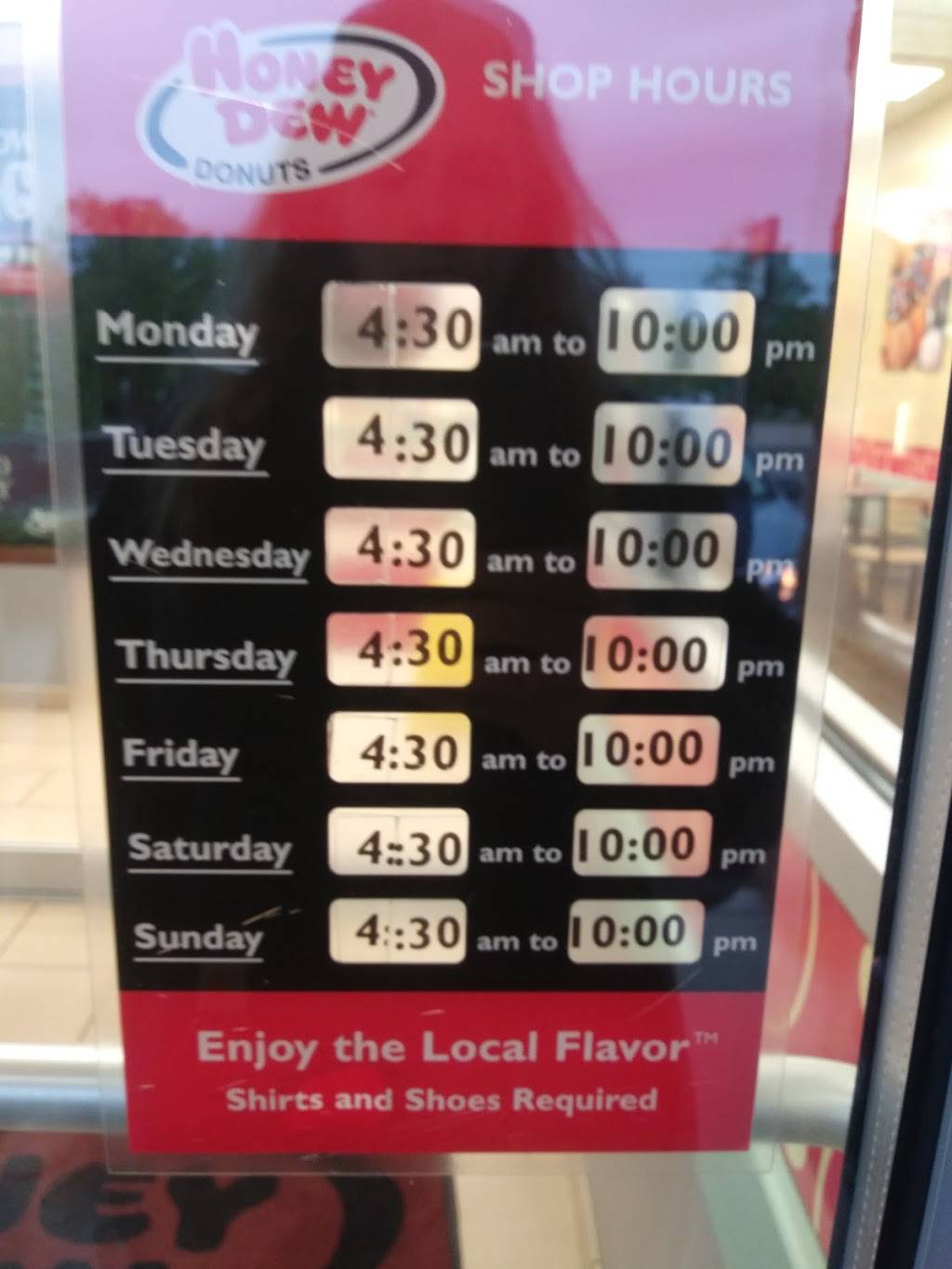 Honey Dew Donuts | bakery | 118 Prospect St, Milford, MA 01757, USA | 5084782619 OR +1 508-478-2619