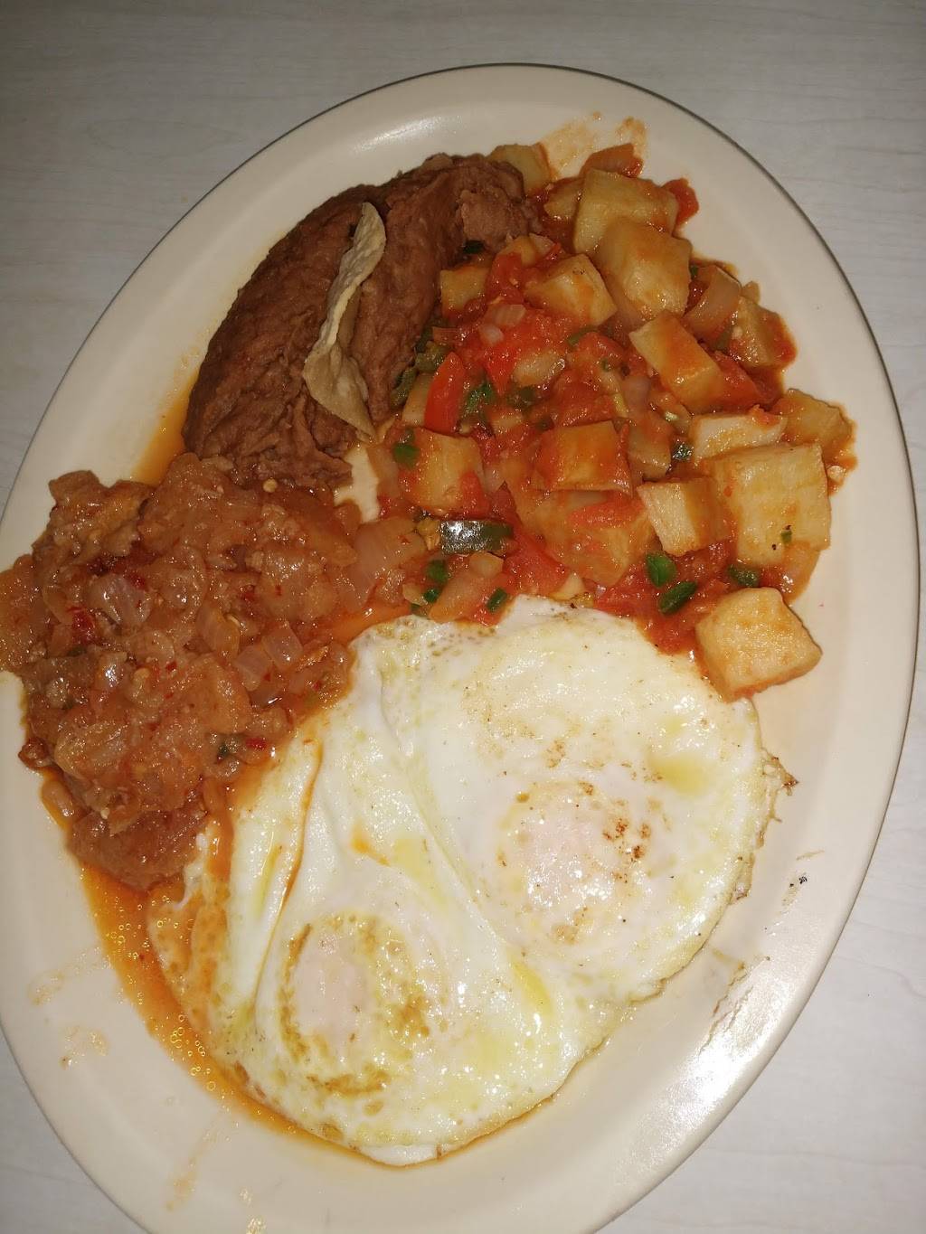 El Mana Mexican Restaurant | restaurant | 6606 S Zarzamora St, San Antonio, TX 78211, USA | 2105921125 OR +1 210-592-1125