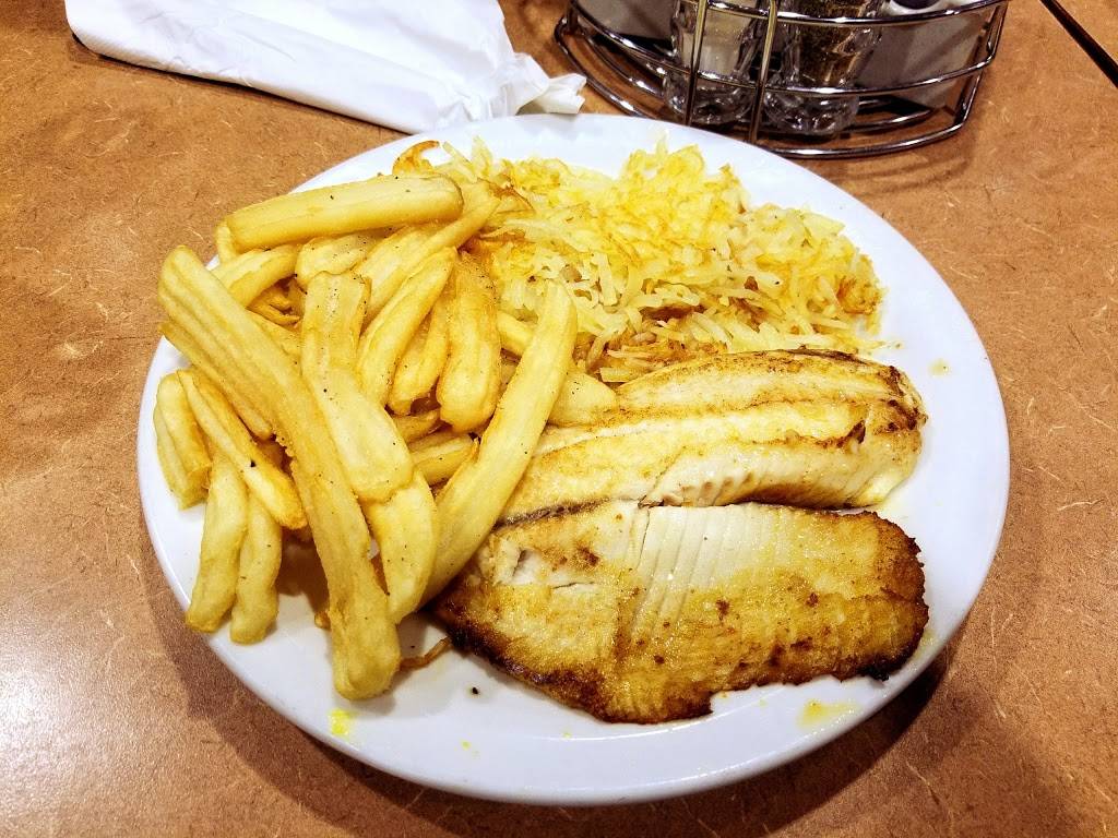 Dennys | restaurant | 2920 E Nutwood Ave, Fullerton, CA 92831, USA | 7145728984 OR +1 714-572-8984