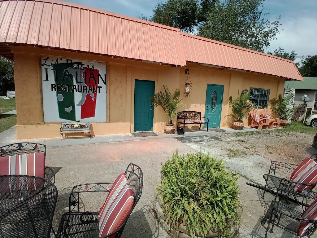 Lil Pesces Italian and Seafood Restaurant | restaurant | 1777 Georgia St, Alford, FL 32420, USA | 8505799941 OR +1 850-579-9941