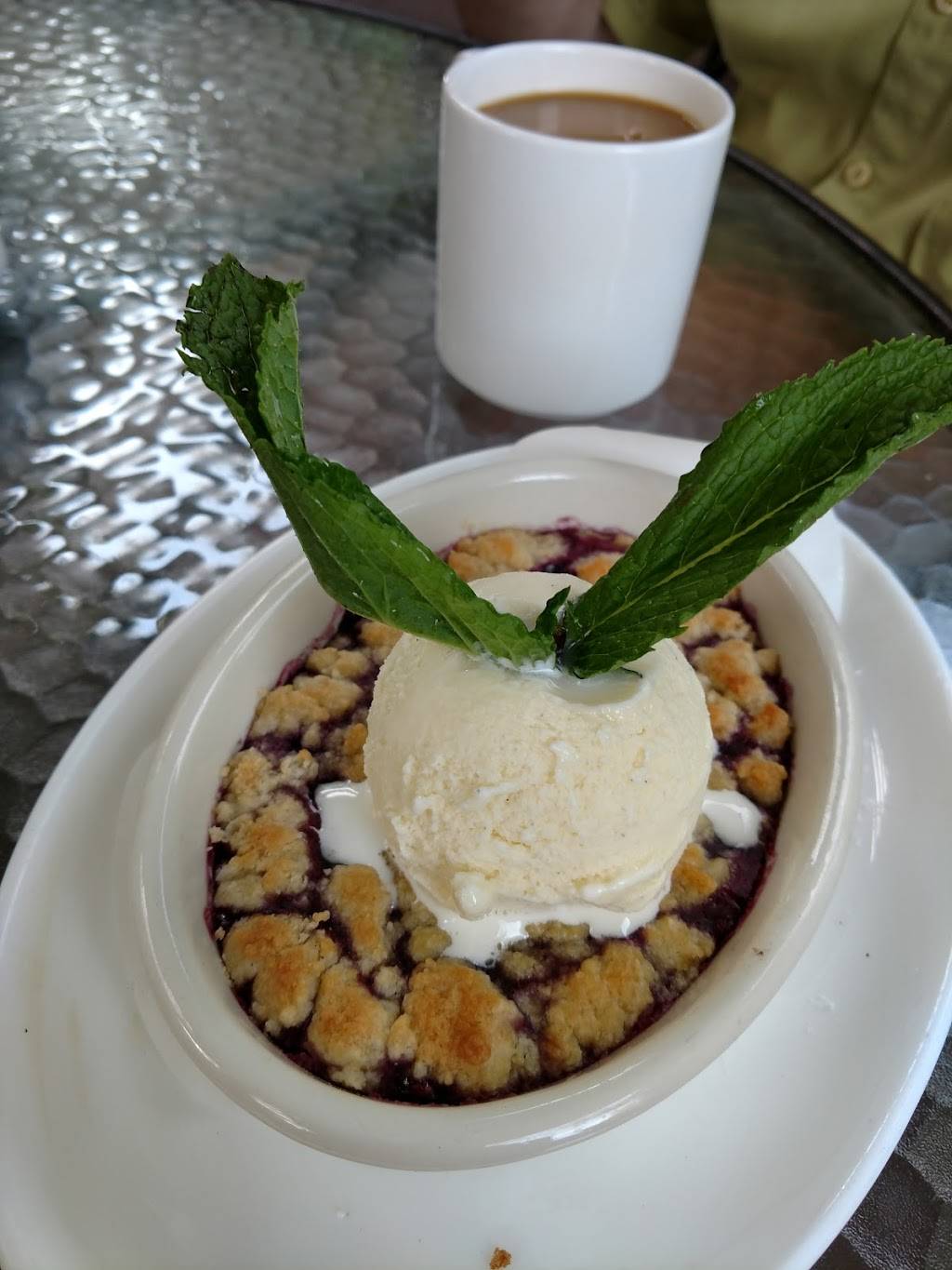 Ciao Bella | restaurant | 3501 Minnesota Dr, Bloomington, MN 55435, USA | 9528411000 OR +1 952-841-1000