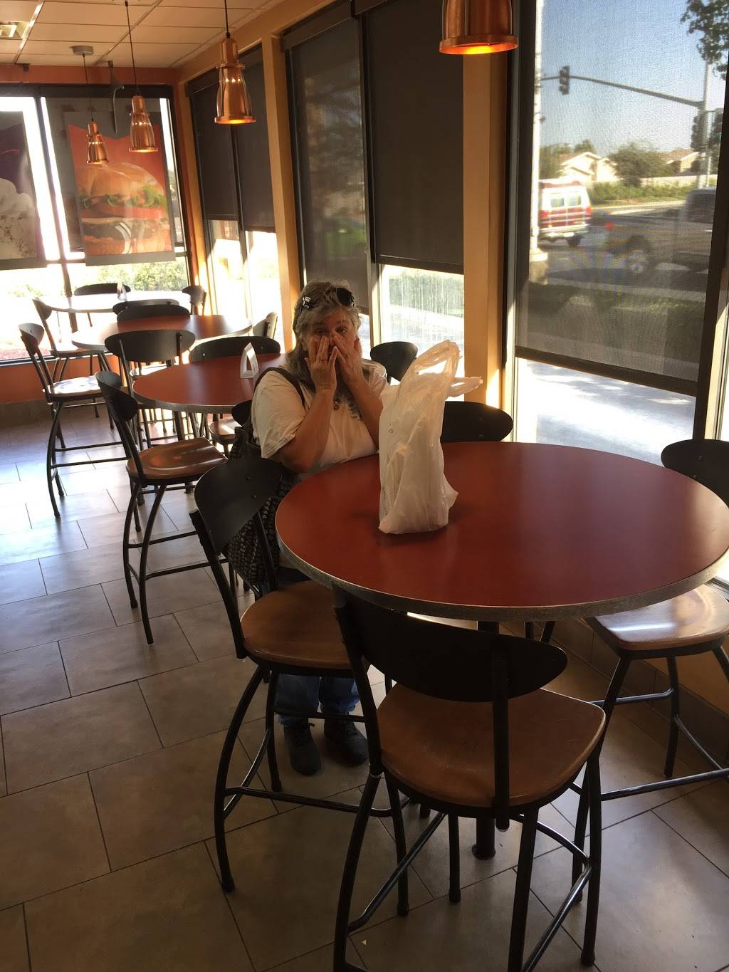 Jack in the Box | restaurant | 6759 N Milburn Ave, Fresno, CA 93722, USA | 5594490424 OR +1 559-449-0424