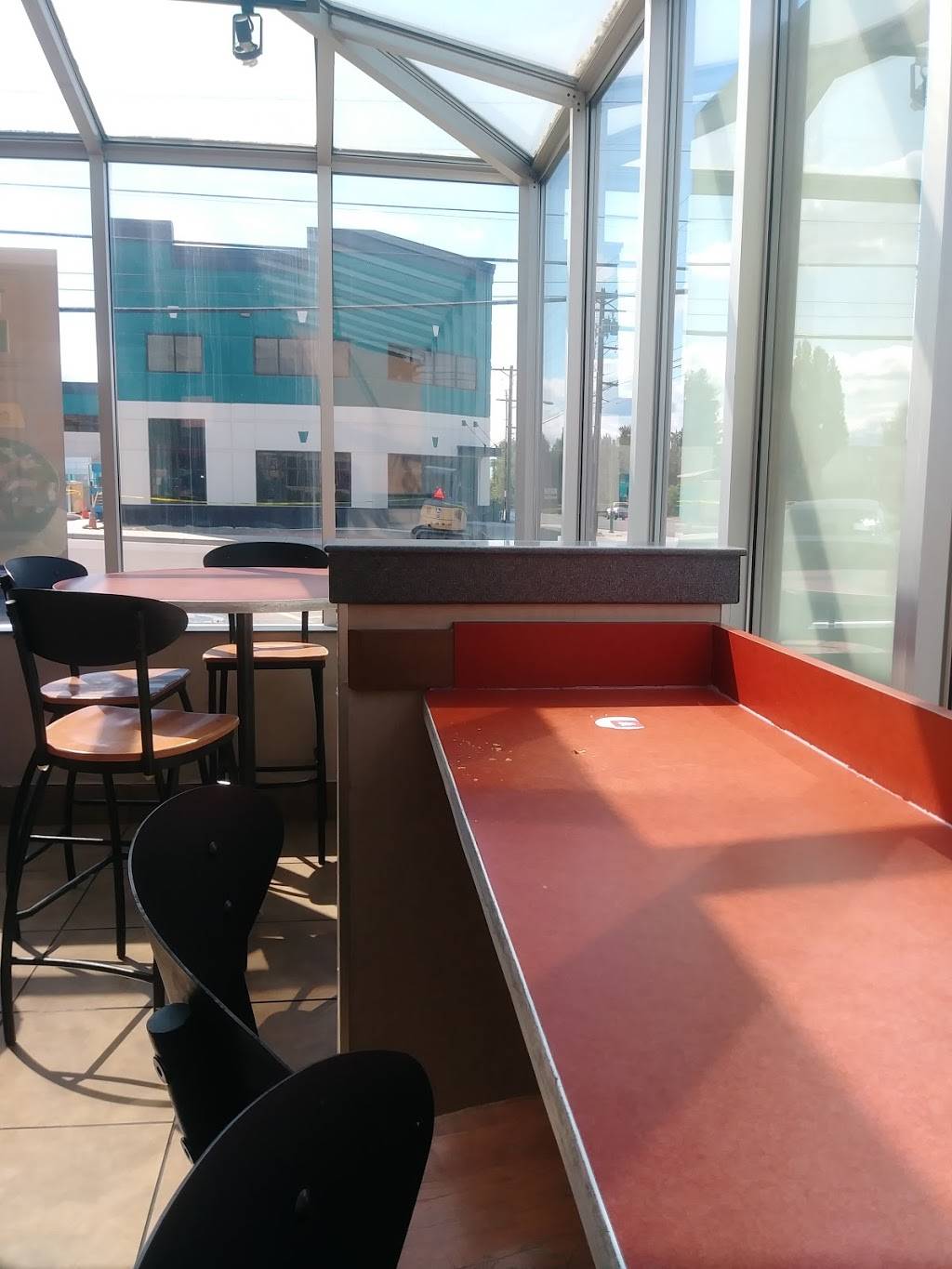 Jack in the Box | restaurant | 6702 6th Ave, Tacoma, WA 98406, USA | 2535652934 OR +1 253-565-2934