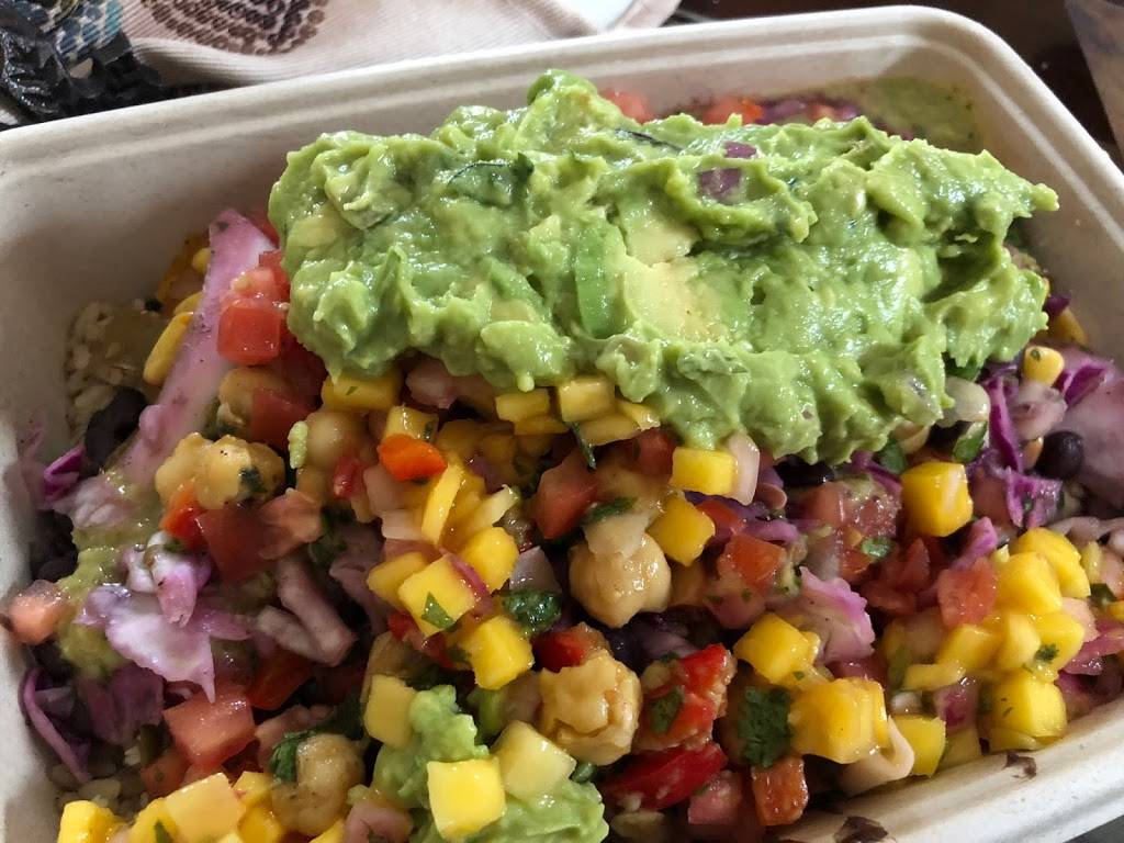 Guac Shop Mexican Grill | restaurant | 160 7th St, Garden City, NY 11530, USA | 5162743380 OR +1 516-274-3380
