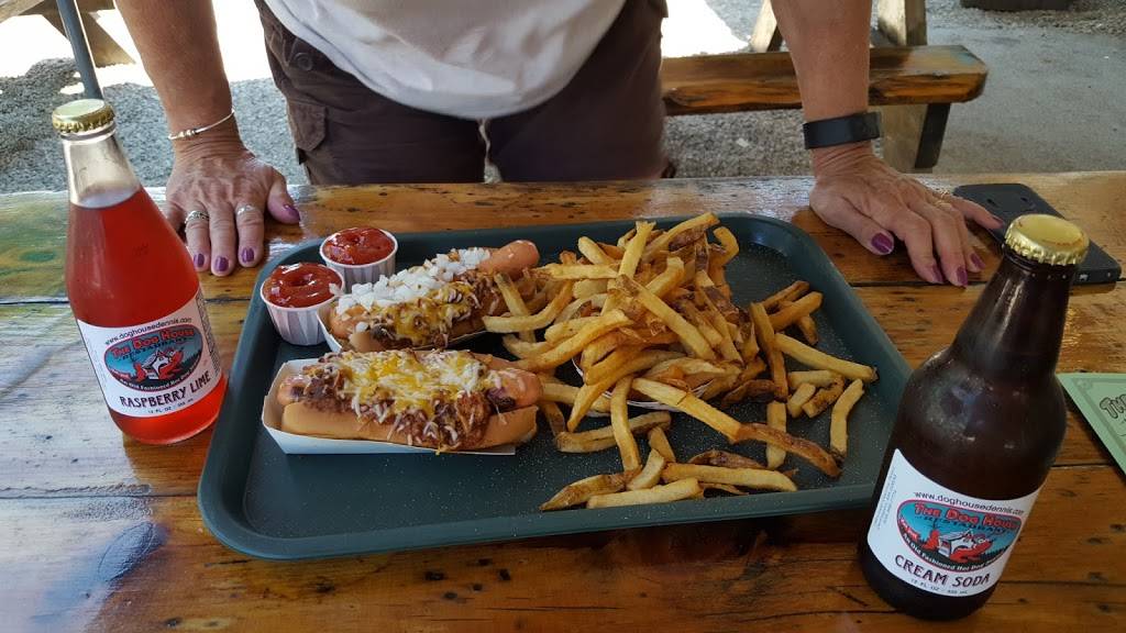 Dog House | restaurant | 189 Lower County Rd, Dennis Port, MA 02639, USA | 5083987774 OR +1 508-398-7774