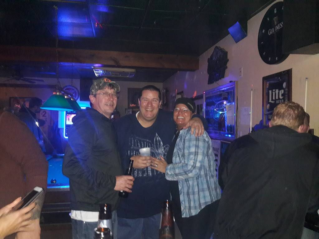 Sidetrack Saloon | restaurant | 106 Washington St, Lowell, IN 46356, USA | 2196969231 OR +1 219-696-9231