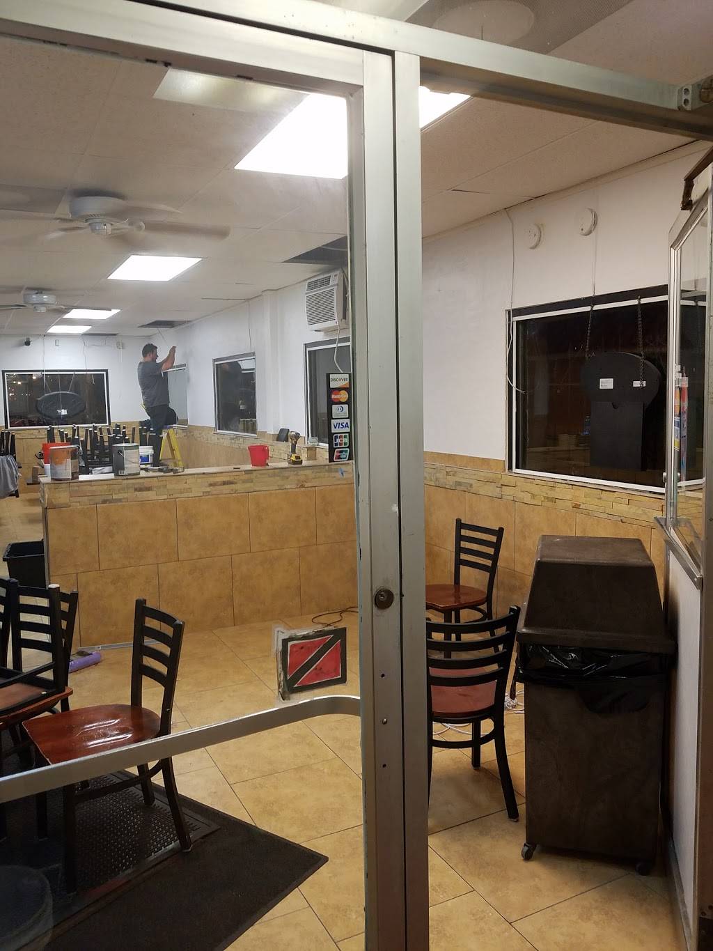 Pepes Mexican Restaurant | restaurant | 2014 E 87th St, Chicago, IL 60617, USA | 7733743388 OR +1 773-374-3388