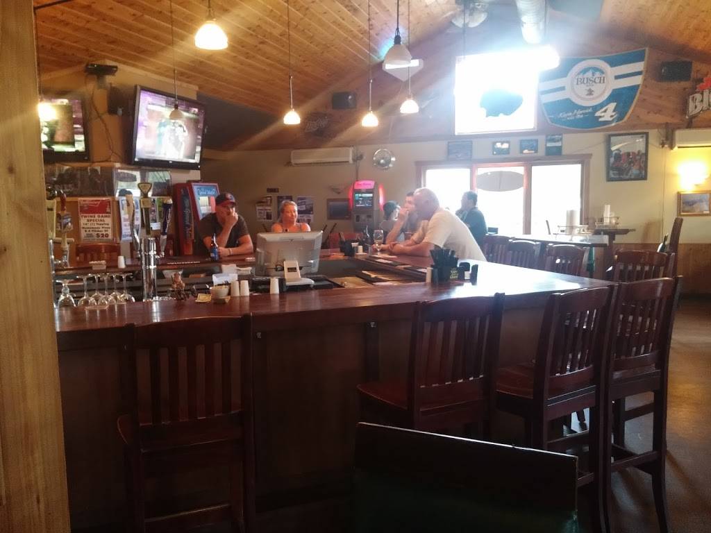 Island Lake Inn | restaurant | 7153 Rice Lake Rd, Duluth, MN 55803, USA | 2187215000 OR +1 218-721-5000