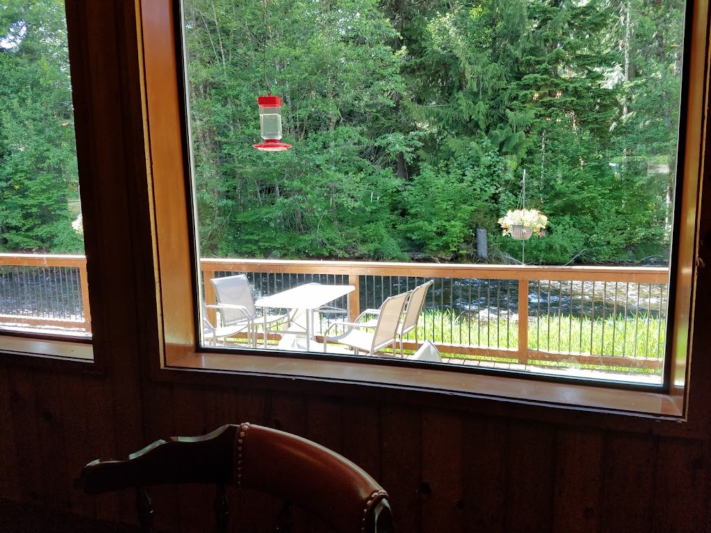 Marion Forks Restaurant | restaurant | 34970 OR-22, Idanha, OR 97350, USA | 5038543669 OR +1 503-854-3669