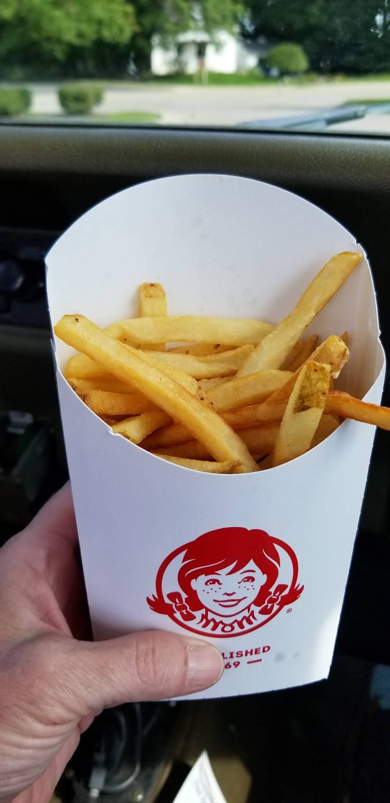 Wendys | restaurant | 5960 Alpine Ave NW, Comstock Park, MI 49321, USA | 6166472182 OR +1 616-647-2182