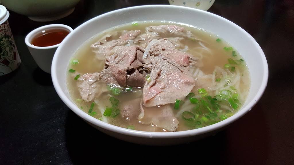 Pho 18 Ave | restaurant | 7116 18th Ave, Brooklyn, NY 11204, USA | 3473746633 OR +1 347-374-6633