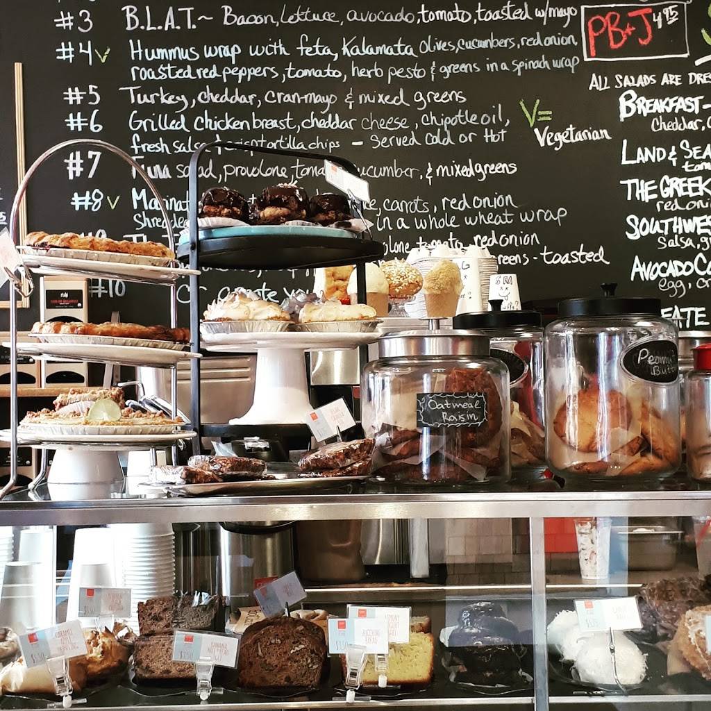 Connies Bakery | bakery | Aquarium Mall, 205 Commercial St, Provincetown, MA 02657, USA | 5084872167 OR +1 508-487-2167