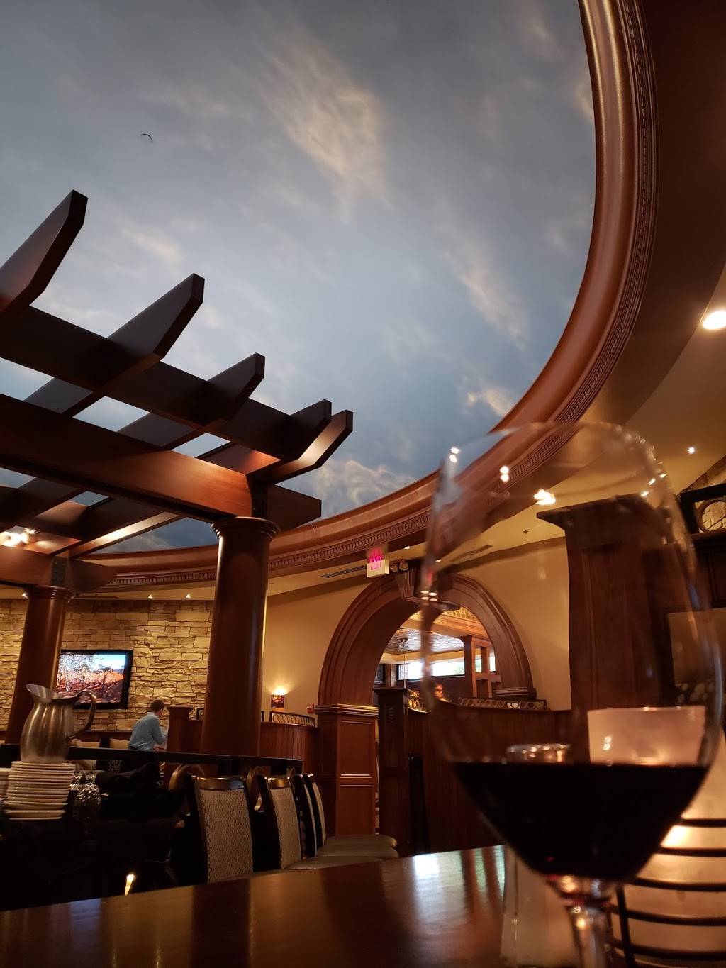 Circle L Steakhouse | restaurant | 201 Park Center Dr, Wadsworth, OH 44281, USA | 3303343663 OR +1 330-334-3663