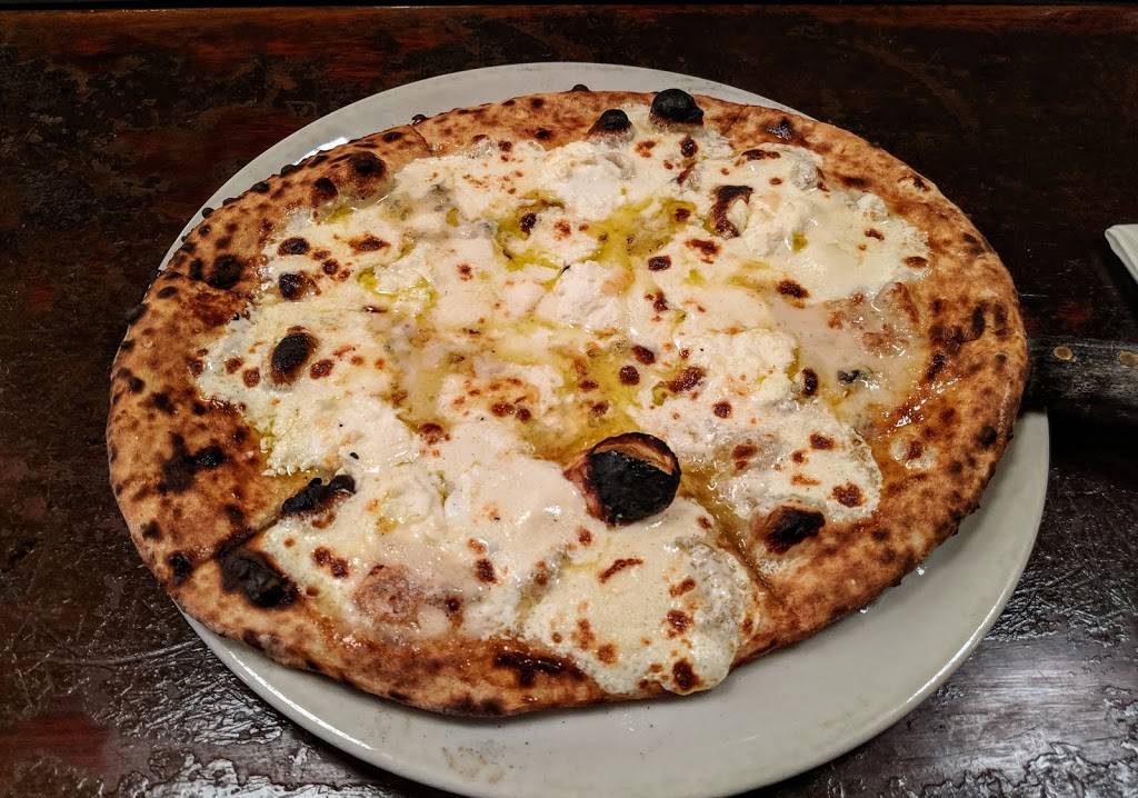 Quattro Gatti | restaurant | 908 Congress Ave, Austin, TX 78701, USA | 5124763131 OR +1 512-476-3131