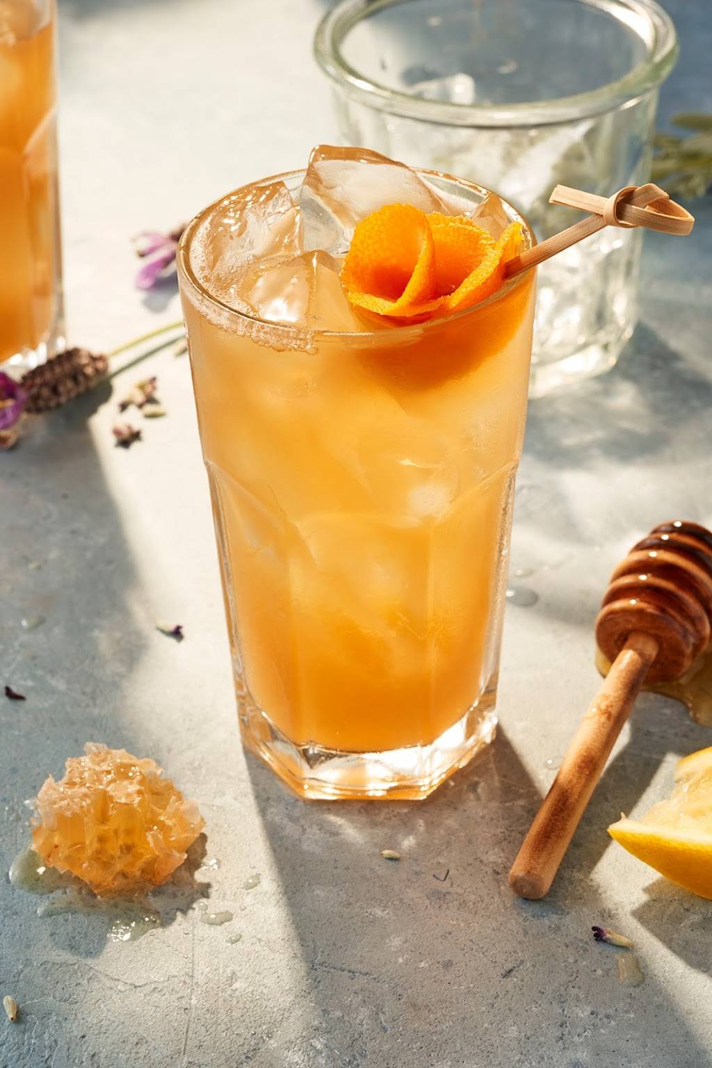 The Melting Pot | restaurant | 232 E Broughton St, Savannah, GA 31401, USA | 9123495676 OR +1 912-349-5676