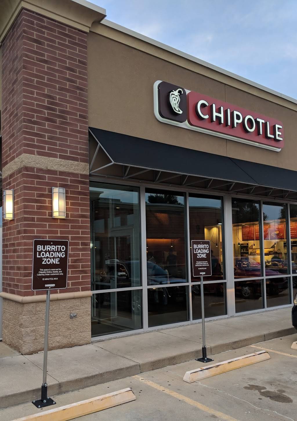 Chipotle Mexican Grill | restaurant | 903 W Anthony Dr # A, Champaign, IL 61821, USA | 2173980997 OR +1 217-398-0997