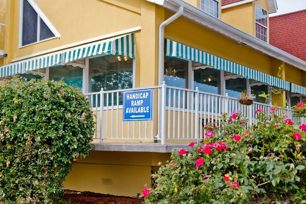 The Kitchen Table Restaurant | restaurant | 4601 Hwy 17 S, North Myrtle Beach, SC 29582, USA | 8432724880 OR +1 843-272-4880